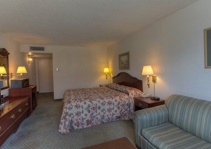 Econo Lodge Inn & Suites 럼버튼 내부 사진